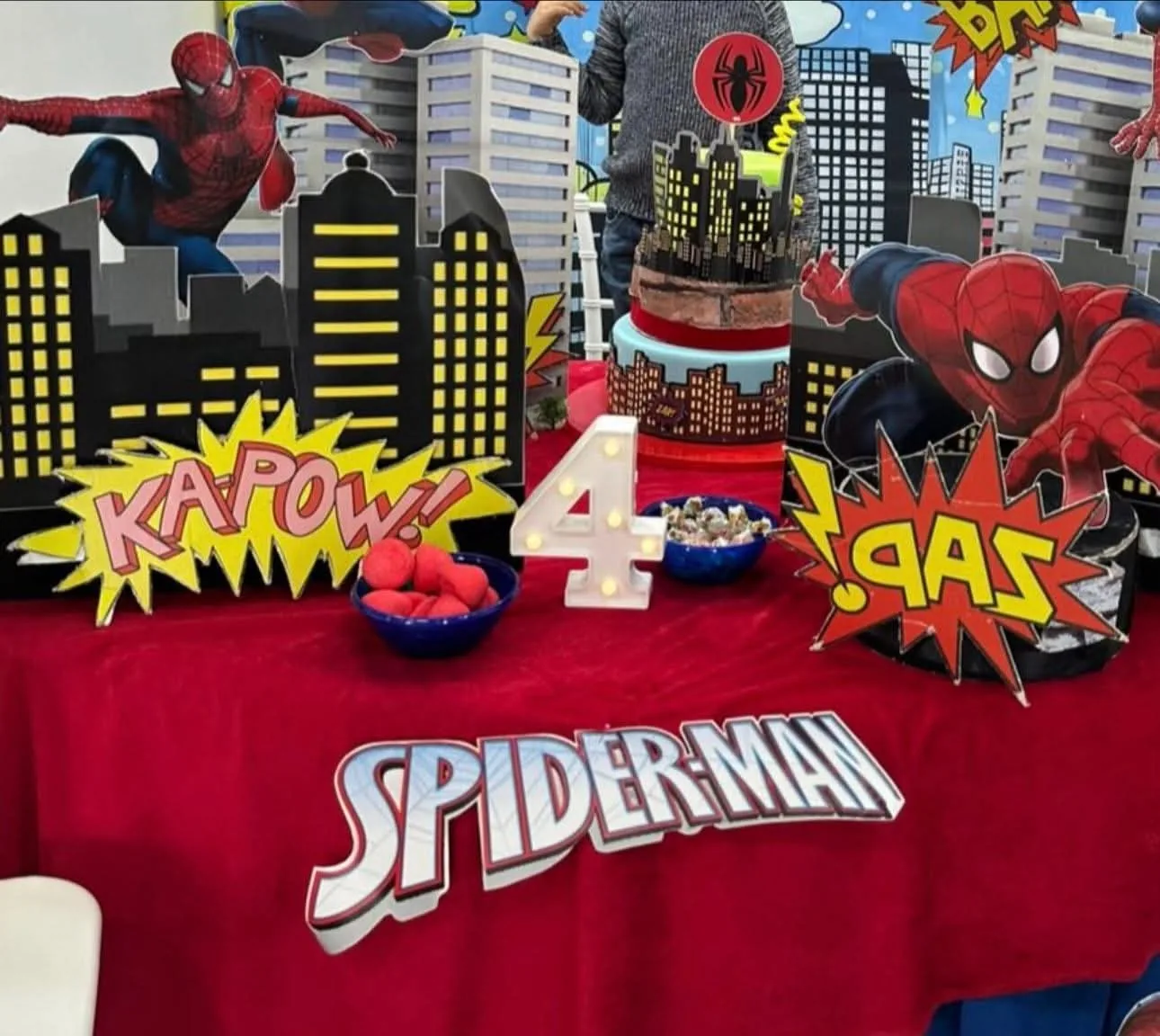 Allestimento autentico a tema Spider-Man